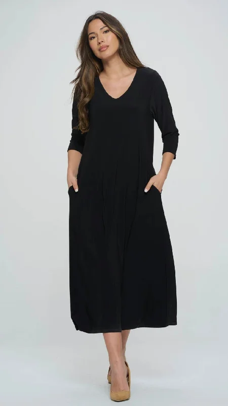 Jostar V-Neck Quarter Sleeve Dress