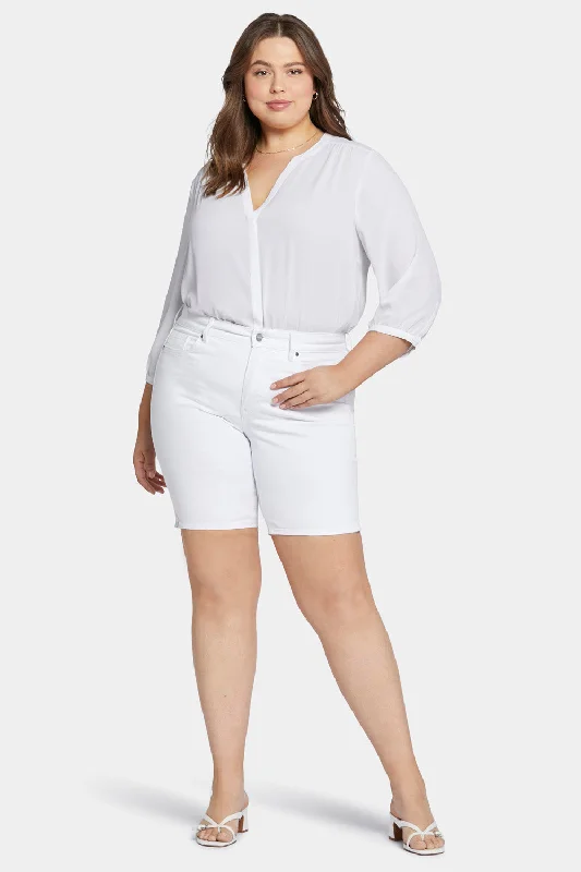 Ella Denim Shorts In Plus Size - Optic White