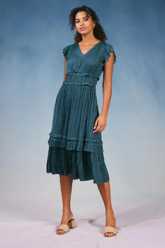 Sereia Pleated Midi Dress